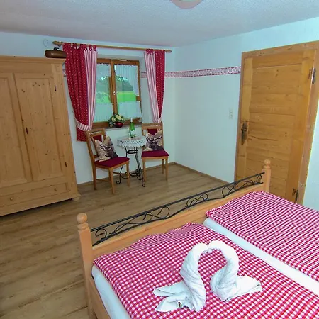 Апартаменты Gemuetliches In Feldwies Mit Sauna *
