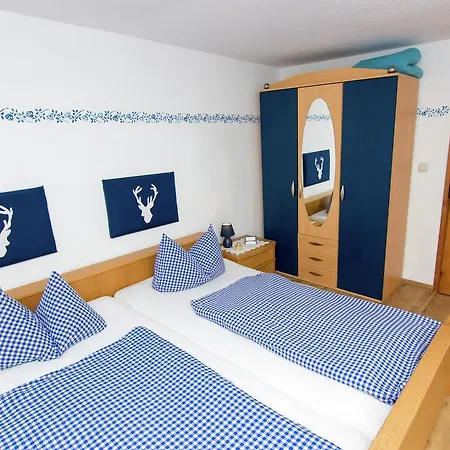 Gemuetliches In Feldwies Mit Sauna Апартаменты *